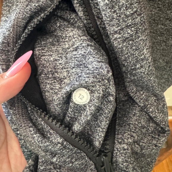 Lululemon Define Jacket black grey size 12 - Picture 6 of 6